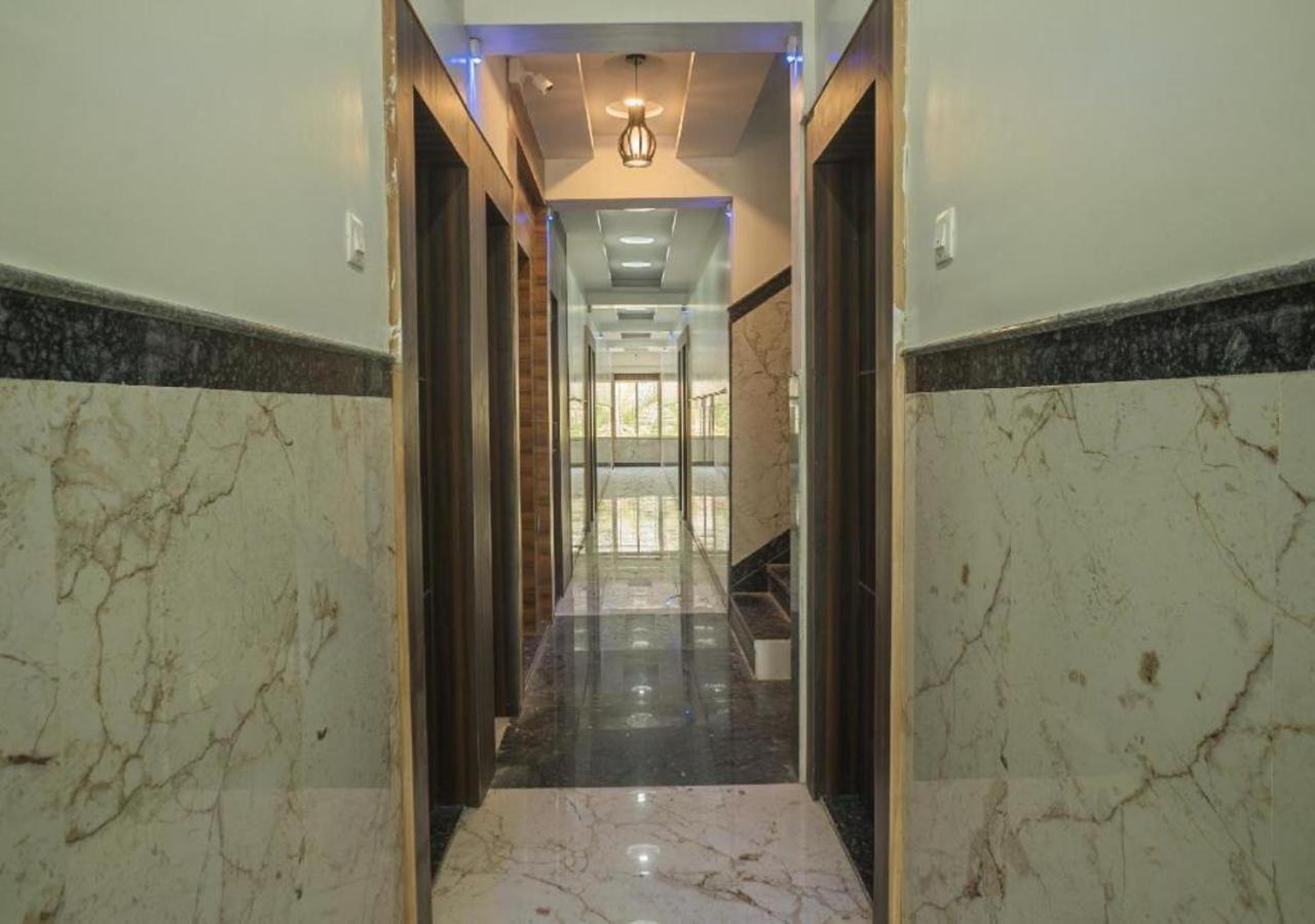 Hotel Sai Sk Palace Širdi Exteriér fotografie
